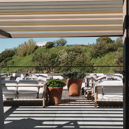 De La 4* ビアリッツ