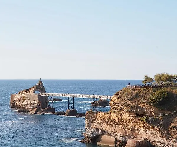 De La 4* Биарриц