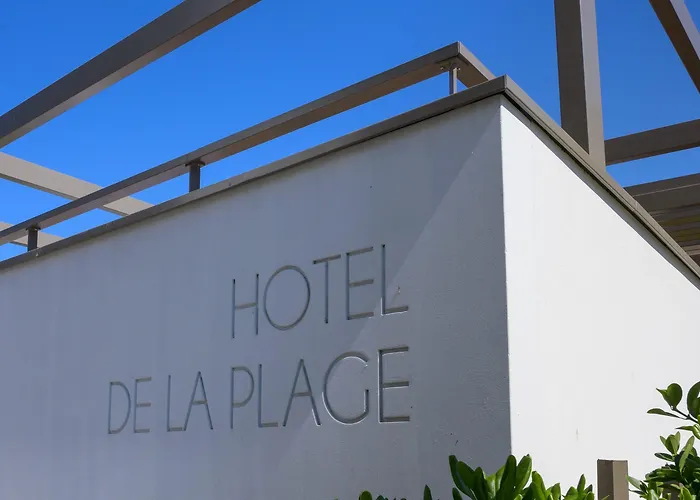 De La Биарриц