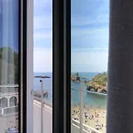 Hotel De La