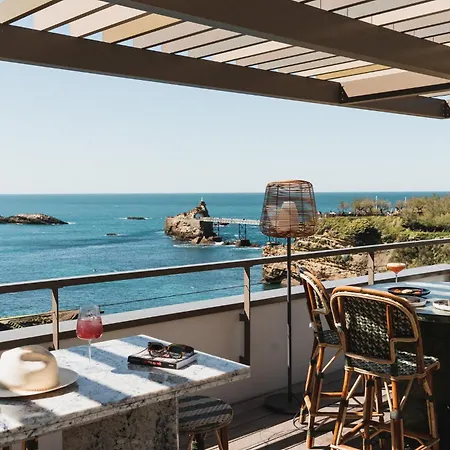 De La Hotel 4*